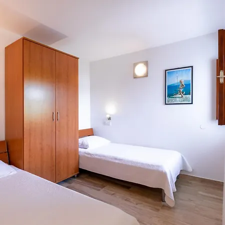 Lucia Semesterbostad *